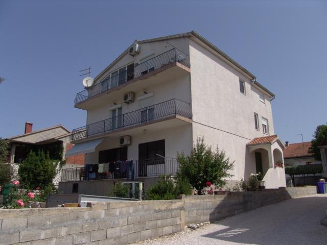 Apartmani Kapitanovic ビオグラード・ナ・モル エクステリア 写真