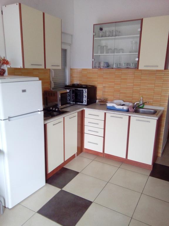 Apartmani Kapitanovic ビオグラード・ナ・モル エクステリア 写真